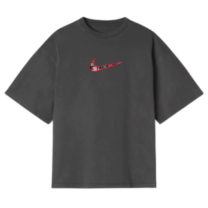 Itachi Uchiha Swoosh | Camiseta oversize
